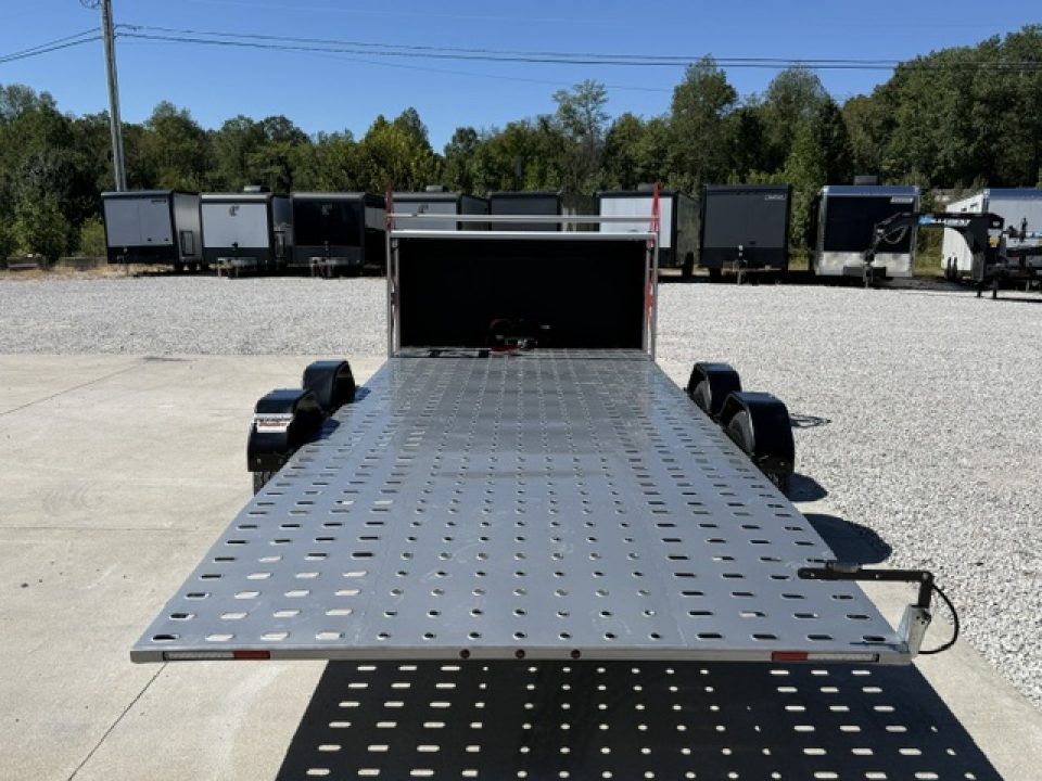 New Futura SHIFTR 8000- Hydraulic Lowering Trailer W/ Tyre Rack, Jockey Jack, Spare Tire, Winch and Rock Guard