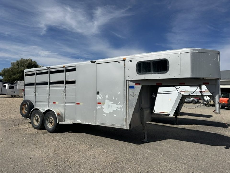 Used 2014 Titan 3 Horse Slant