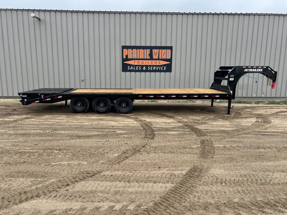 New 2027 PJ Trailers 28 LS Gooseneck Triple Axle Flatbed Trailer