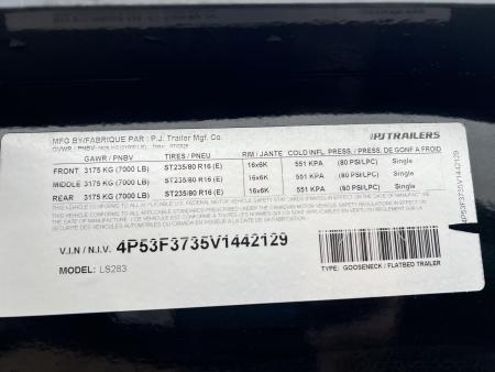 New 2027 PJ Trailers 28 LS Gooseneck Triple Axle Flatbed Trailer