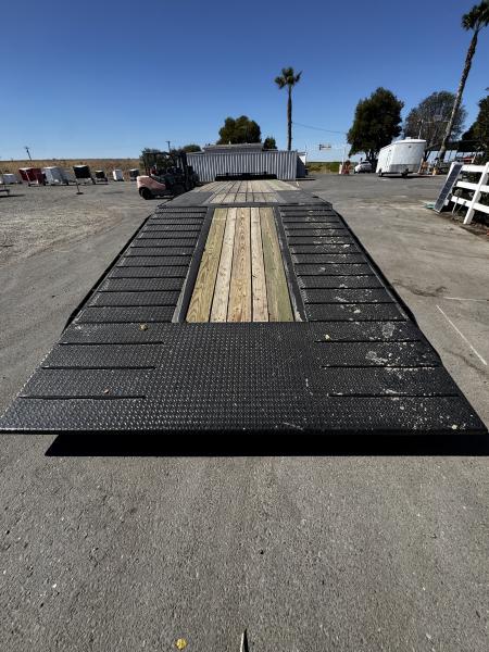 Consignment 2026 RawMaxx EQ-TDM Equipment Trailer