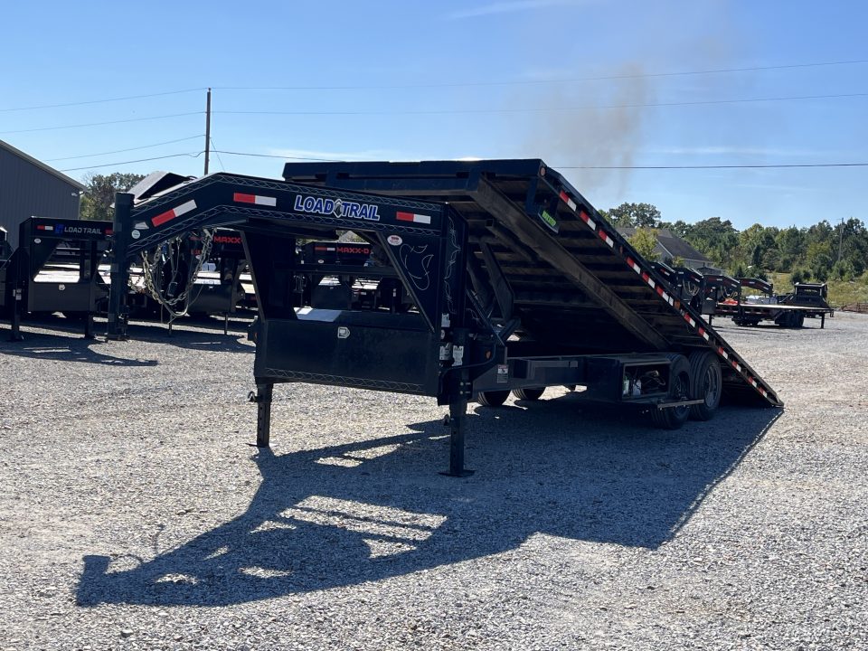 Used 2022 Load Trail 102"X24' 16K Gooseneck Tilt Trailer