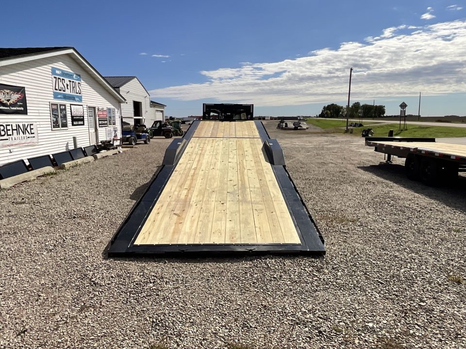 New 2027 H&H Trailers H-EXH30-160G Car Hauler