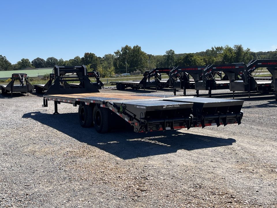 New 2027 Load Trail Gooseneck Flatbed Trailer | 102" x 28' 25.9KGVWR