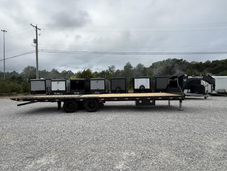 New HillCrest Gooseneck 20+12 Auto Latching Hydraulic Dovetail- 25.9K W/ Hyd Jacks, 14 Ply Tires, & Underslung Toolbox