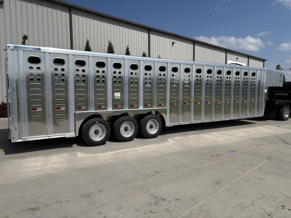 New 2027 Merritt 8x32ft Cattle Baron Livestock Trailer Triple axle