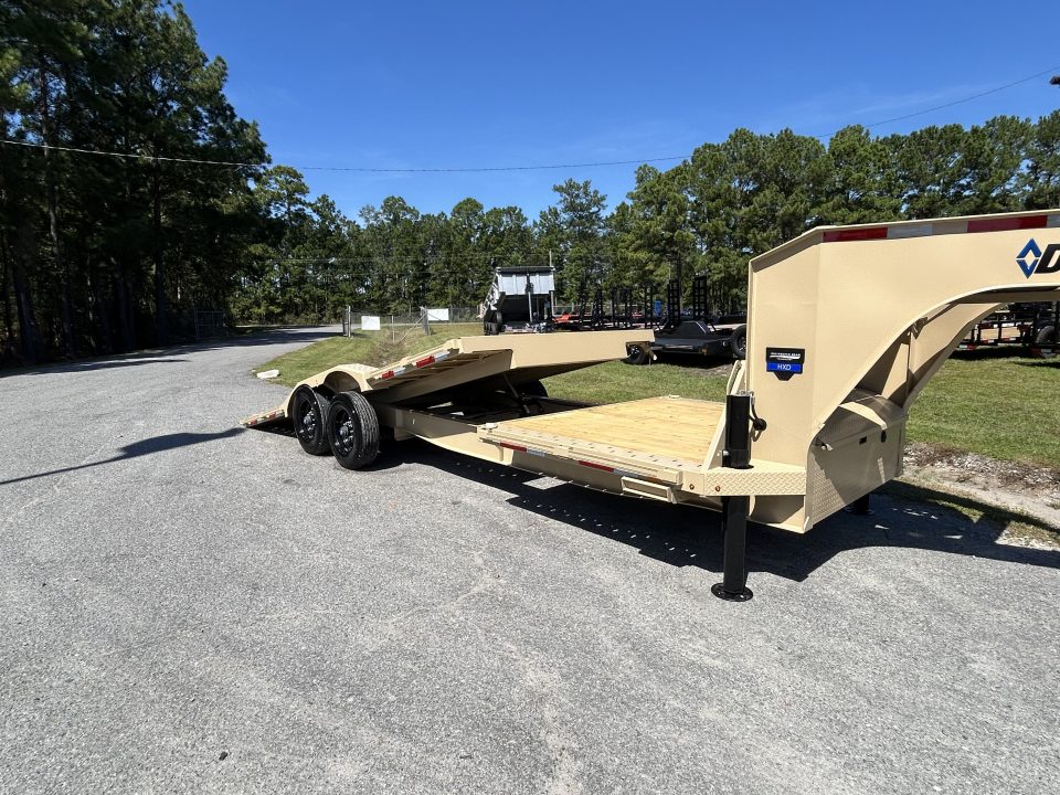 New 2027 Diamond C HXD210 Tilt Trailer, 7x24 ( 18ftTilt + 6ft Stationary ) Power Up & Down, Hydraulic Jacks, #17,250 lbs Payload, Drive Over Fenders