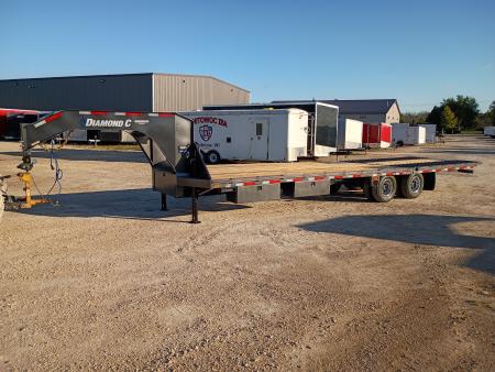 New 2027 Diamond C Trailers FMAX212 HDT 32X102