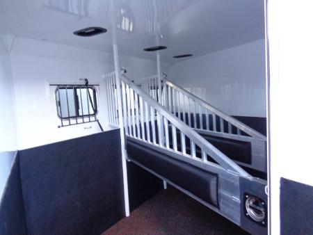 New 2027 Trails West * Sierra LQ 3-H 13x17 * Sierra LQ 3-Horse Side Load Rear Tack Horse Trailer w/ Slide Out