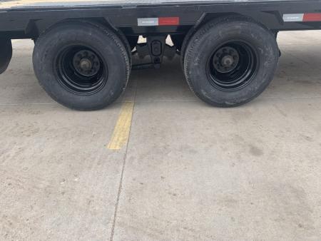 New 2027 PJ Trailers LD322 32' X 102" Flatbed Trailer