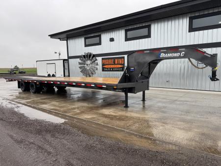New 2027 Diamond C Trailers FMAX212HDT Deckover Trailer