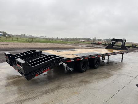 New 2027 Diamond C Trailers FMAX212 Deckover Trailer