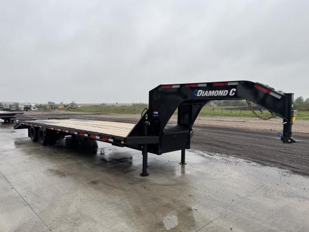 New 2027 Diamond C Trailers FMAX212 Deckover Trailer