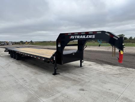 New 2027 PJ Trailers LS32GN Deckover Trailer