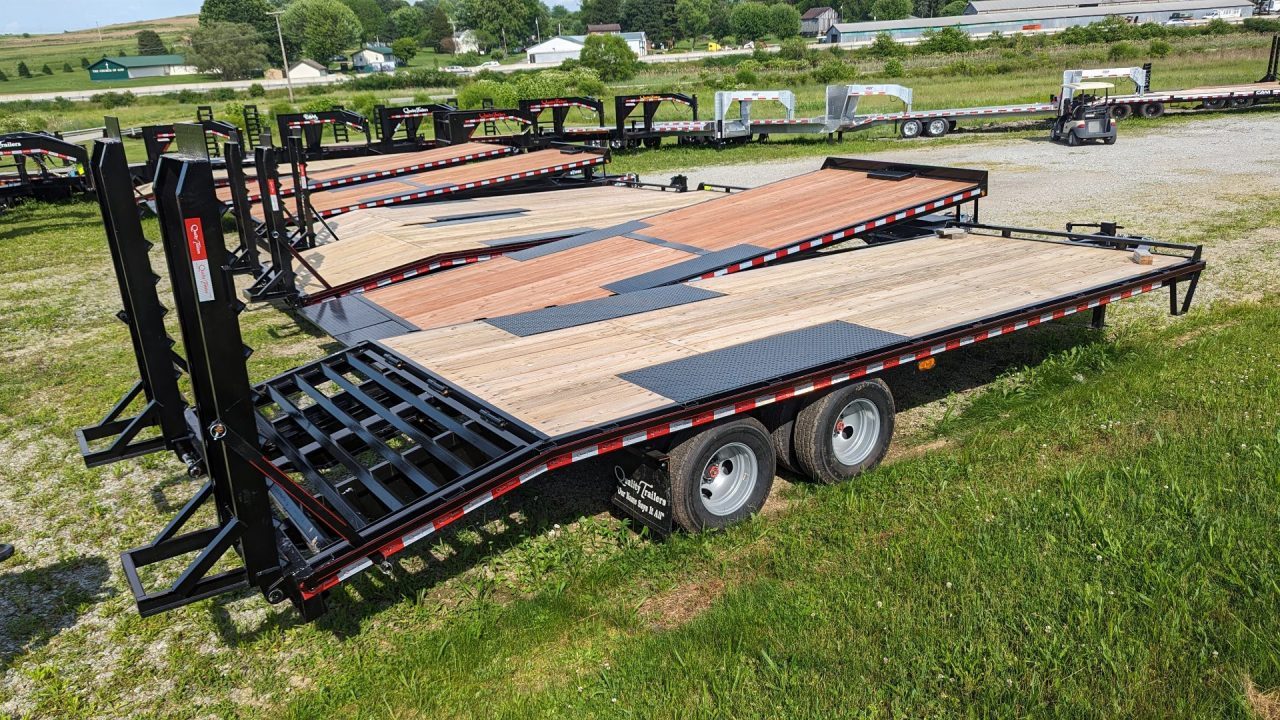 New 2027 Quality 21+4 HD Tagalong Deckover w/ Spring Assist Ramps & Pop Up Dove