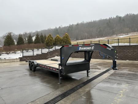 New Diamond C 24' Gooseneck Hydraulic Dampening Tilt (HDT 210)