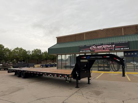 New #391646 2027 LOAD TRAIL GP 36 X 102 DUAL TANDEM LOW-PRO 30K GOOSENECK W/ UNDER FRAME BRIDGE & PIPE BRIDGE