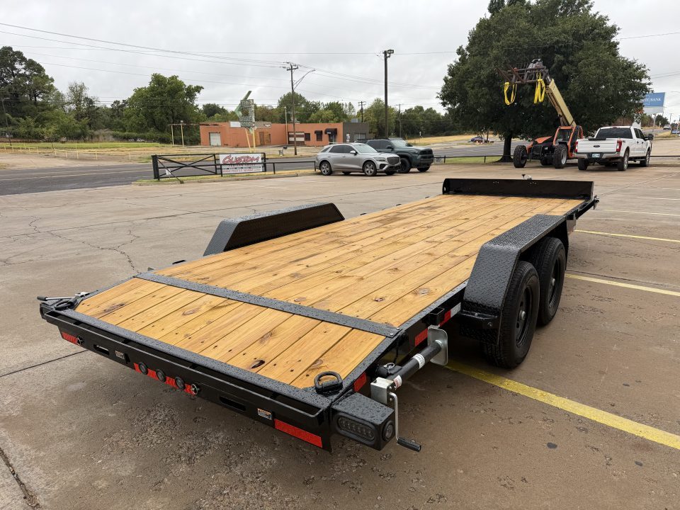 New #011556 2026 LOAD TRAIL CH 20 X 83 TANDEM AXLE 10K WOOD FLOOR CAR HAULER W/ SLIDE IN RAMPS