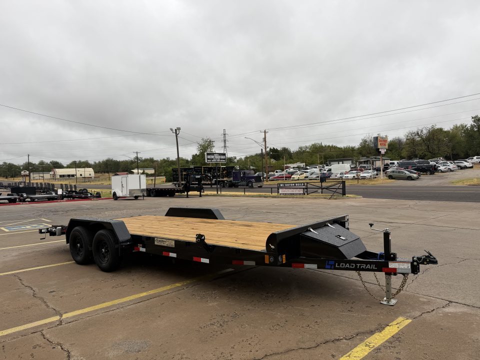 New #011556 2026 LOAD TRAIL CH 20 X 83 TANDEM AXLE 10K WOOD FLOOR CAR HAULER W/ SLIDE IN RAMPS