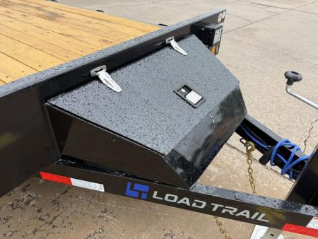 New #011556 2026 LOAD TRAIL CH 20 X 83 TANDEM AXLE 10K WOOD FLOOR CAR HAULER W/ SLIDE IN RAMPS