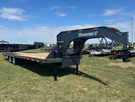New 2027 Diamond C 102x32 Tandem 25K GN Hydrotail w/ Hydarulic Jacks, Aluminum Wheels, & Fully Cleated Tail