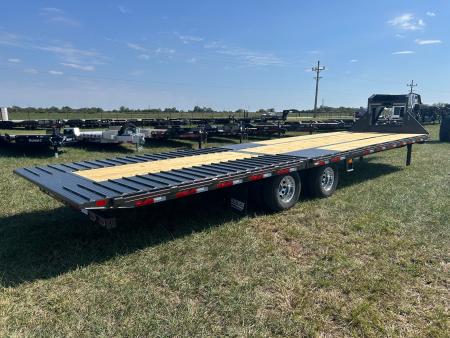 New 2027 Diamond C 102x32 Tandem 25K GN Hydrotail w/ Hydarulic Jacks, Aluminum Wheels, & Fully Cleated Tail