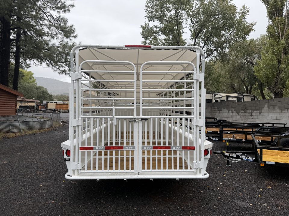 New 2027 W-W Trailer 6.8X20 Roustabout Stock / Stock Combo Trailer