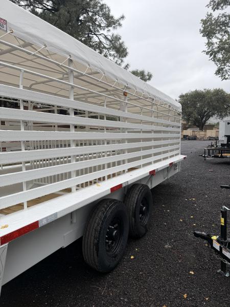New 2027 W-W Trailer 6.8X20 Roustabout Stock / Stock Combo Trailer