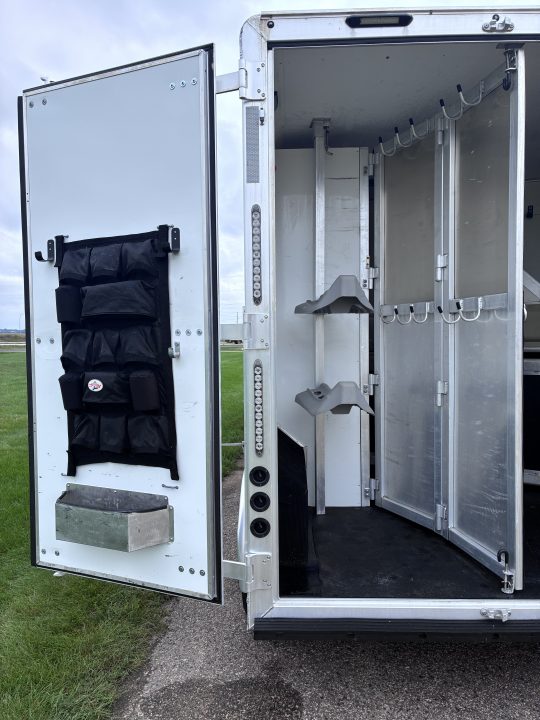 Used 2022 SMC 2H 9'LQ Horse Trailer