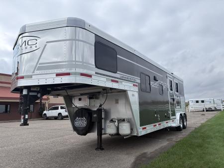 Used 2022 SMC 2H 9'LQ Horse Trailer