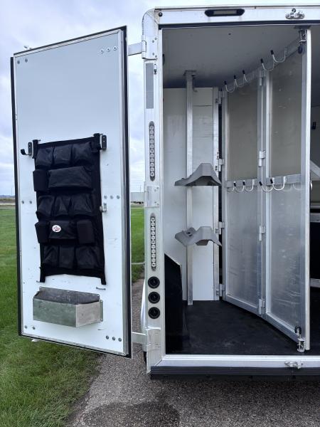 Used 2022 SMC 2H 9'LQ Horse Trailer