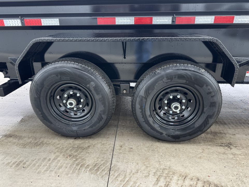 New 2027 PJ Trailers DL14 Dump Trailer