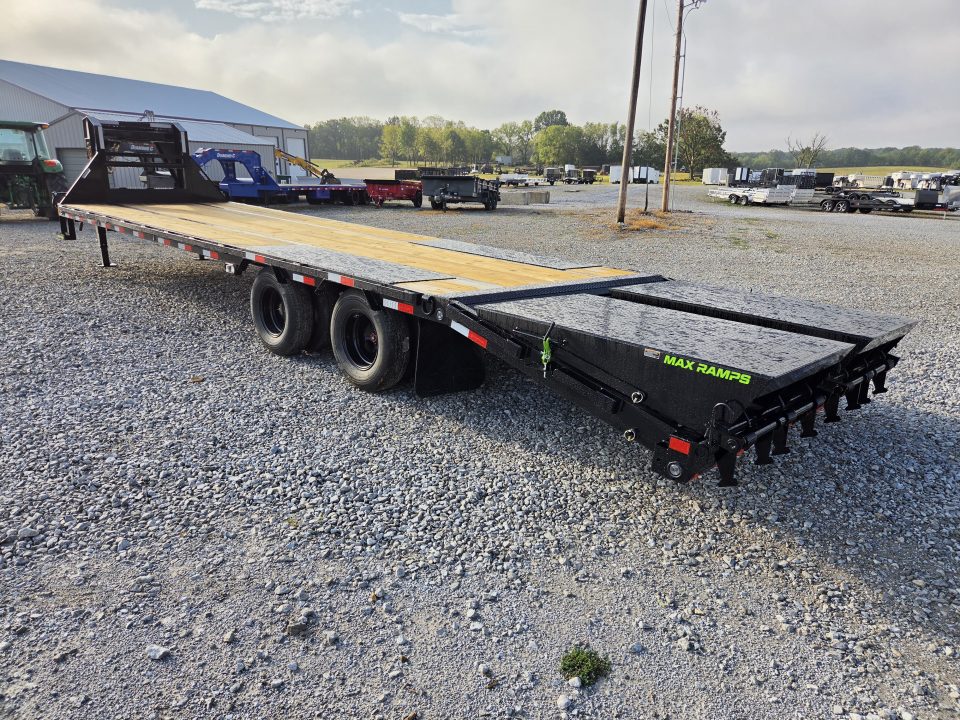 New 2027 Load Trail 102X32 TANDEM LO-PRO GOOSENECK W/10K AXLES HDSS & MAX RAMPS