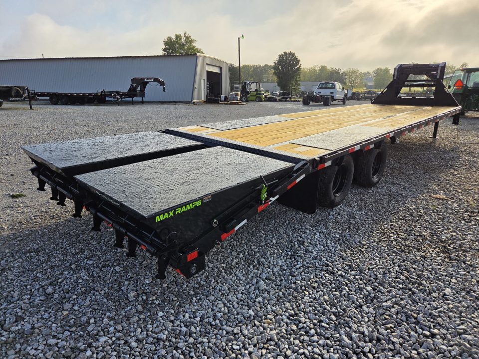 New 2027 Load Trail 102X32 TANDEM LO-PRO GOOSENECK W/10K AXLES HDSS & MAX RAMPS