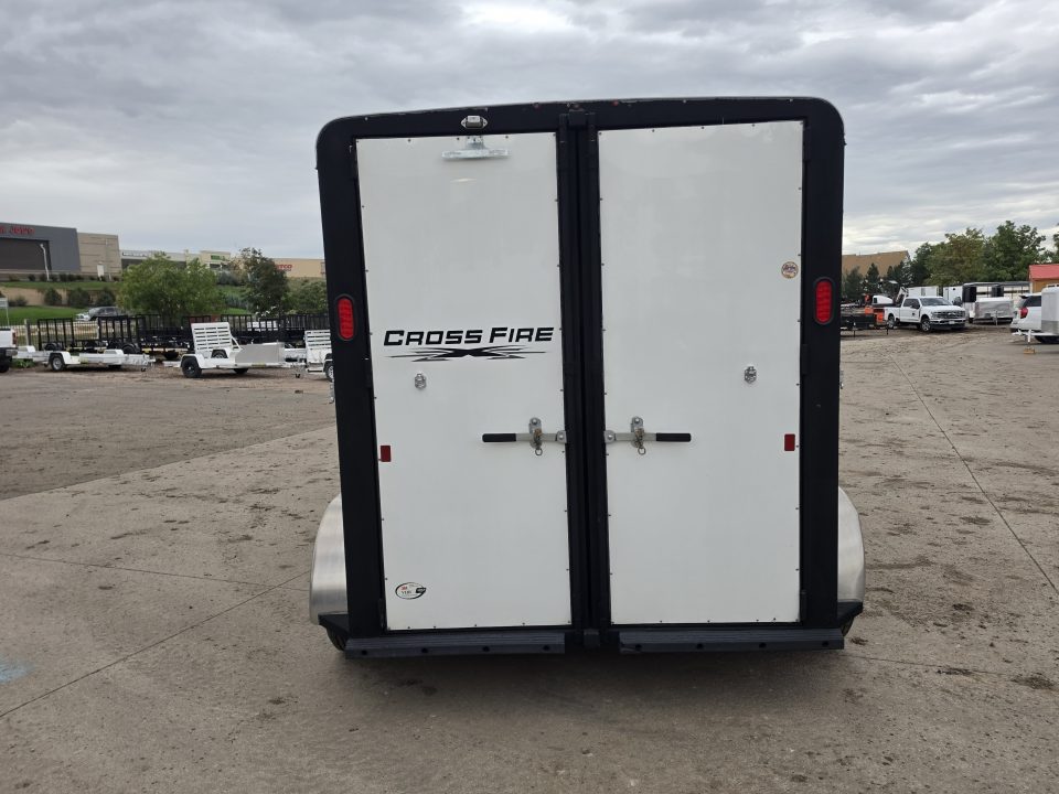 New 2017 LOGN Crossfire 2 BP Horse Trailer