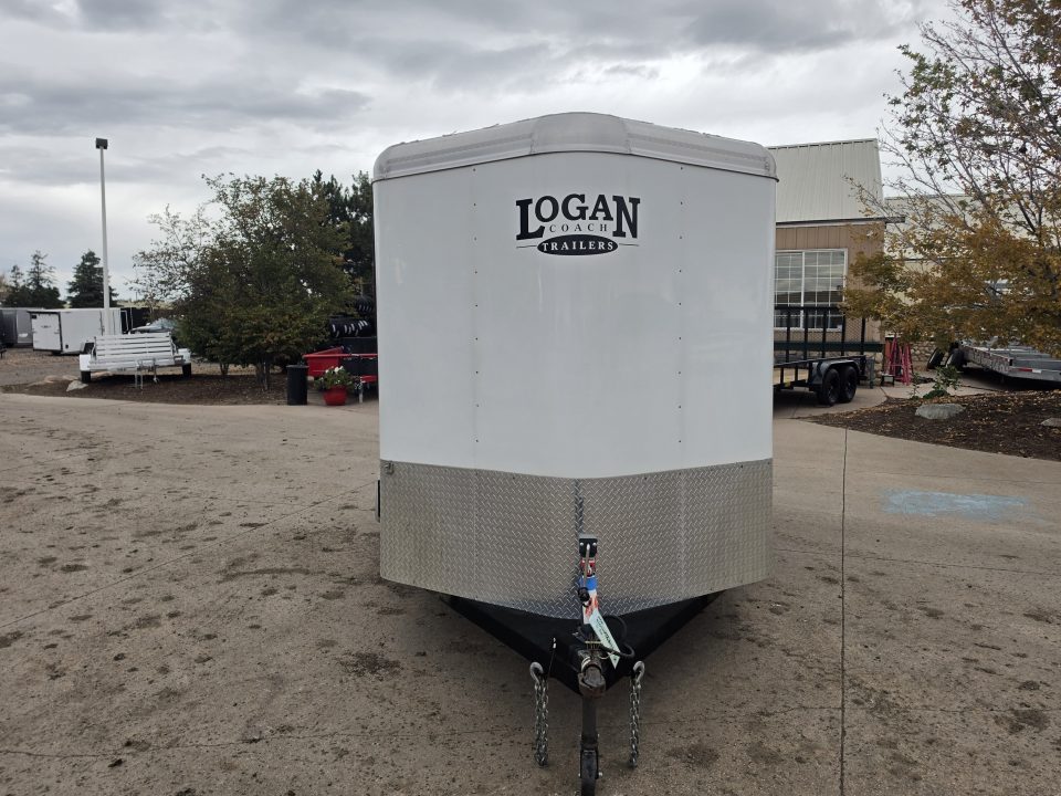 New 2017 LOGN Crossfire 2 BP Horse Trailer