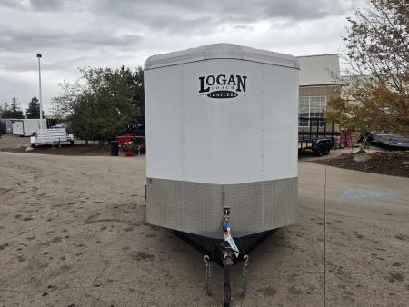 New 2017 LOGN Crossfire 2 BP Horse Trailer