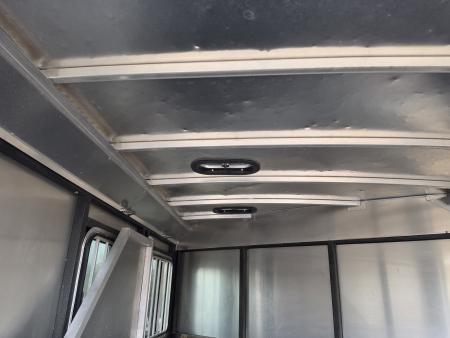 New 2017 LOGN Crossfire 2 BP Horse Trailer