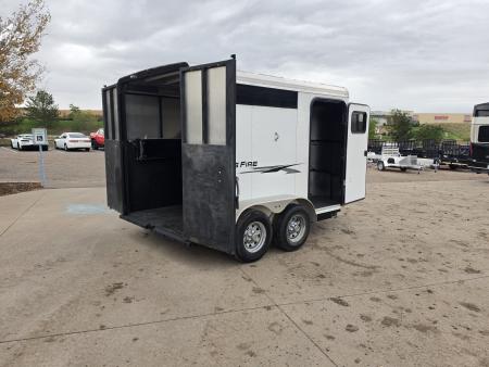 New 2017 LOGN Crossfire 2 BP Horse Trailer