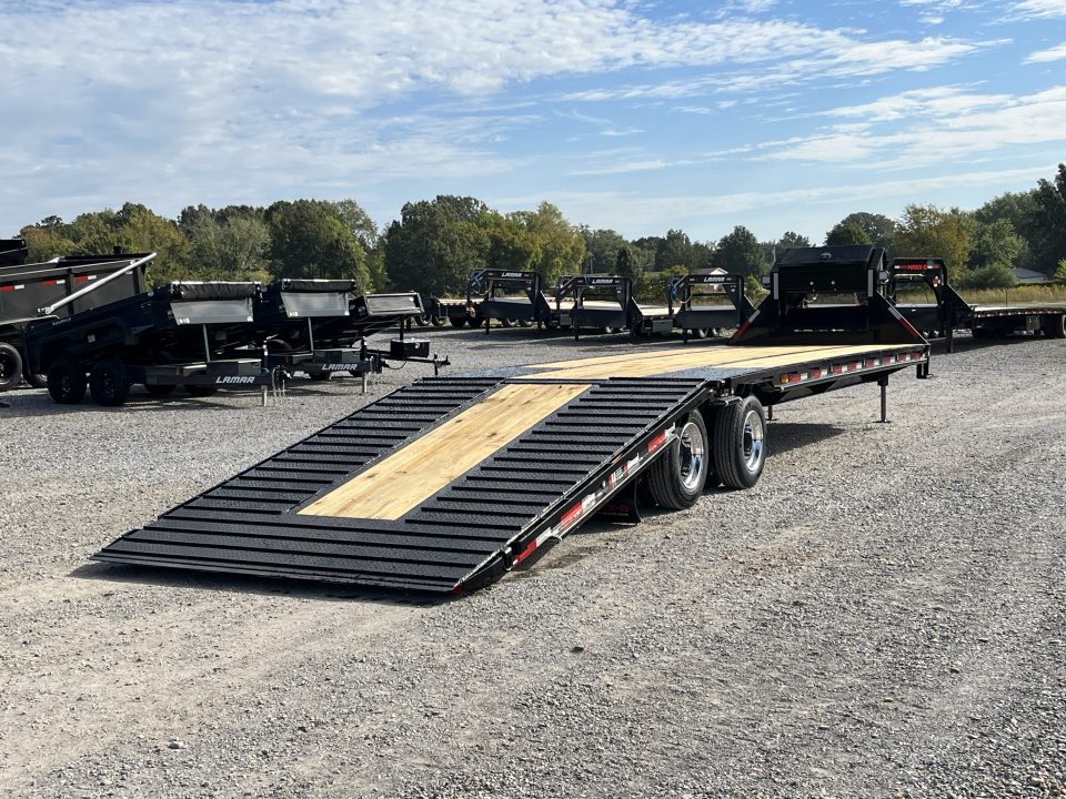 New 2027 MAXXD Hydraulic Dovetail Gooseneck Trailer | 34' x 102' 30K GVWR