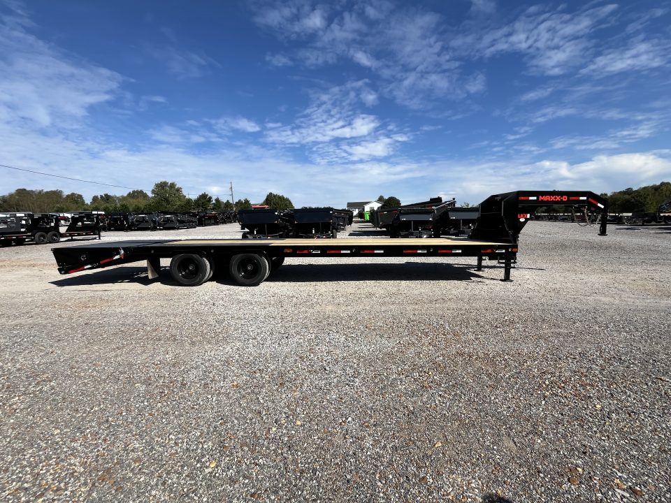 New 2027 MAXX-D 102"X30' 25K Gooseneck Flatbed Trailer