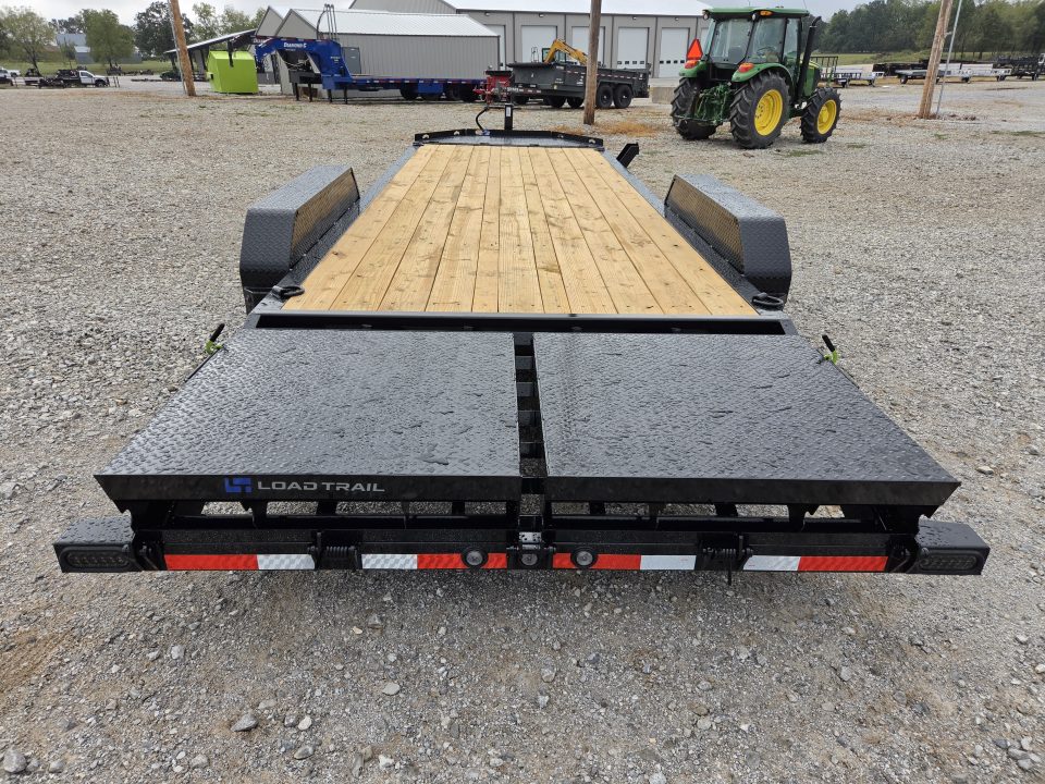 New 2027 Load Trail 83X22 TANDEM 14K EQUIPMENT HAULER W/FULL TONGUE BOX & MAX RAMPS