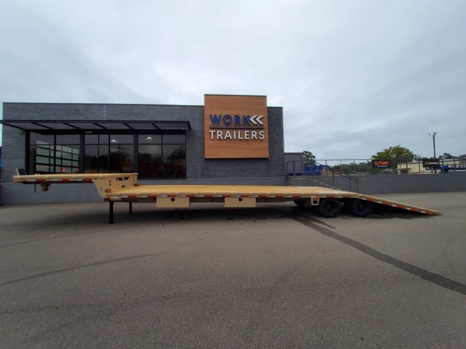New 2027 Diamond C Trailers SDX216HDT 2.0 Step Deck