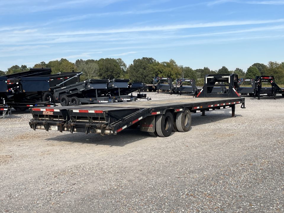Used 2019 MAXXD 102"X32' 40K Gooseneck Flatbed Trailer