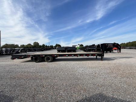 Used 2019 MAXXD 102"X32' 40K Gooseneck Flatbed Trailer