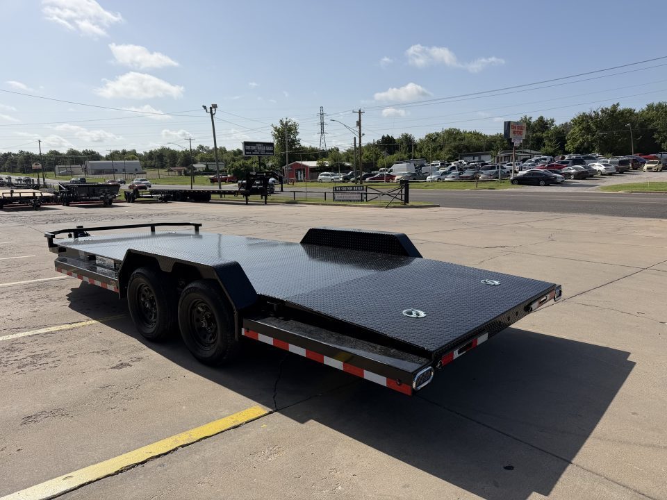New #013713 2027 LOAD TRAIL CZ 20 X 83 TANDEM AXLE 7K STEEL FLOOR CAR HAULER
