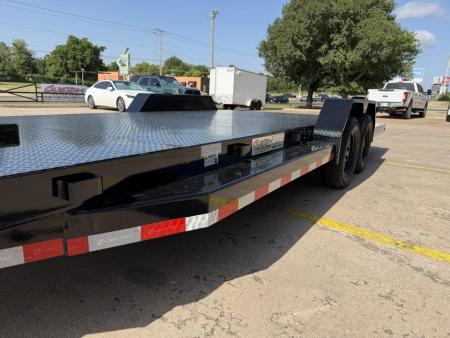 New #013713 2027 LOAD TRAIL CZ 20 X 83 TANDEM AXLE 7K STEEL FLOOR CAR HAULER