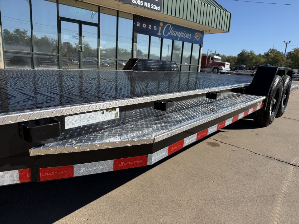 New #013717 2027 LOAD TRAIL CZ 22 X 83 TANDEM AXLE 10K STEEL FLOOR CAR HAULER W/ ALUMINUM TRIM PACKAGE