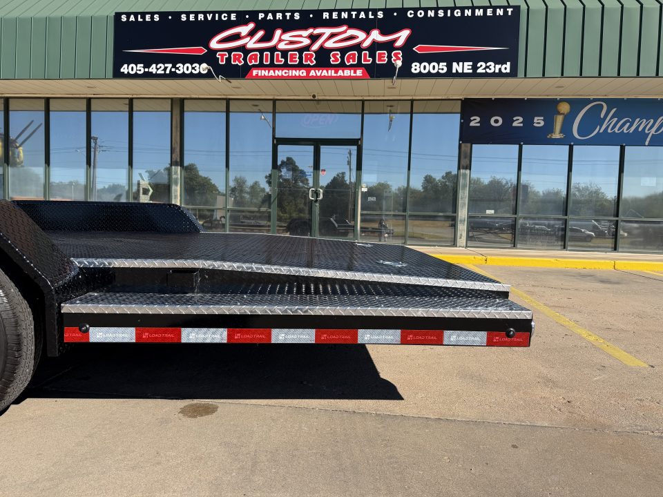 New #013717 2027 LOAD TRAIL CZ 22 X 83 TANDEM AXLE 10K STEEL FLOOR CAR HAULER W/ ALUMINUM TRIM PACKAGE