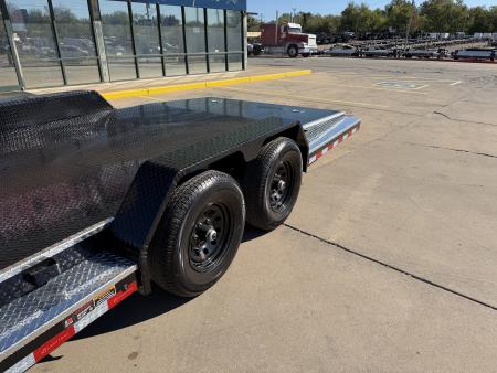 New #013717 2027 LOAD TRAIL CZ 22 X 83 TANDEM AXLE 10K STEEL FLOOR CAR HAULER W/ ALUMINUM TRIM PACKAGE